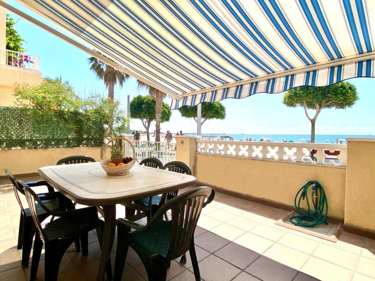 Casa Comoda Delante De La Playa Con Vista Al Mar Cambrils Exterior foto